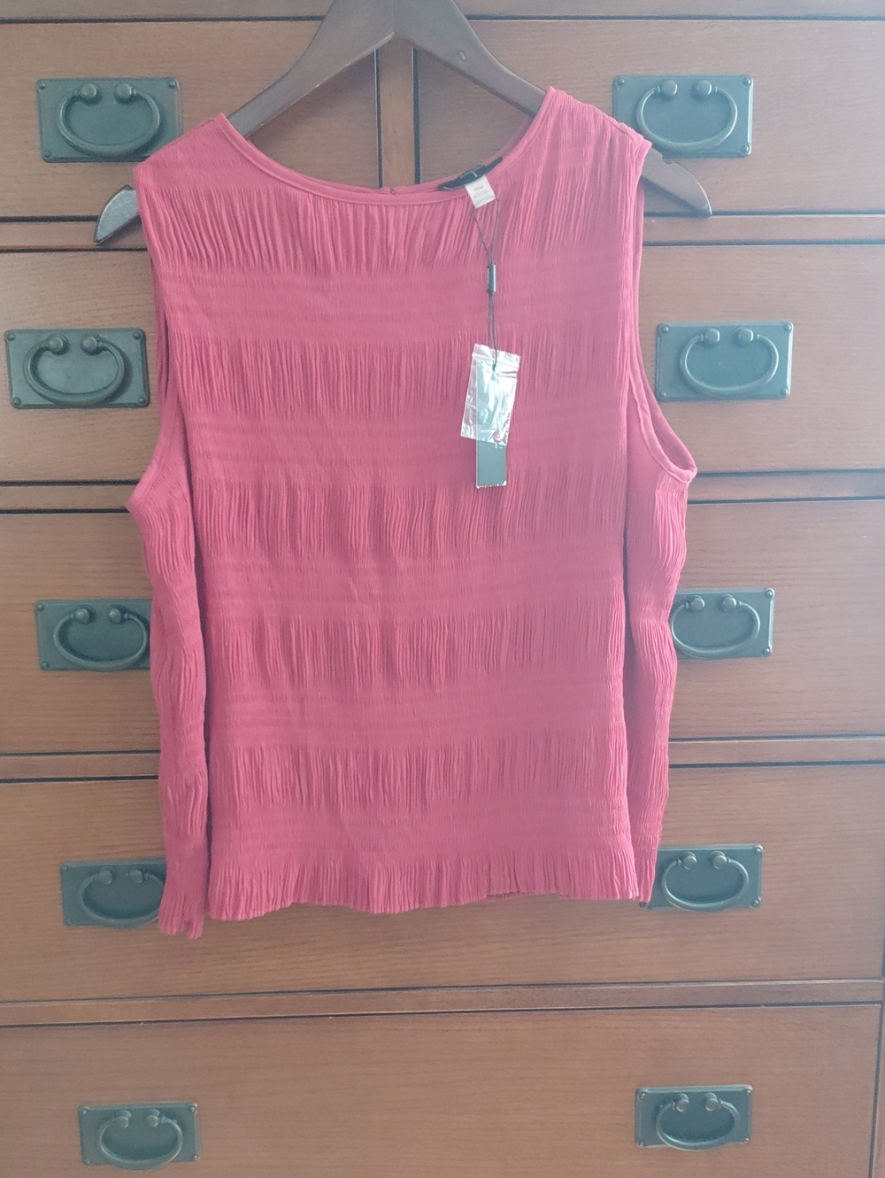 Tahari Sleeveless Textured Shell Top - Rose Red